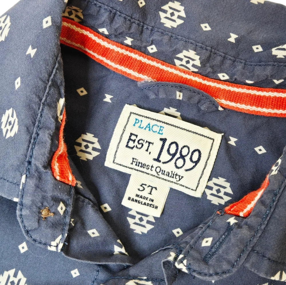 The Children's Place Dark Blue Geometric Print Short Sleeve Button Down 5T